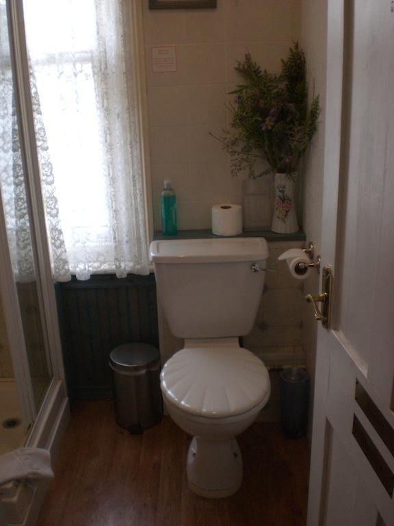 Melville Lodge Gatwick Horley Camera foto