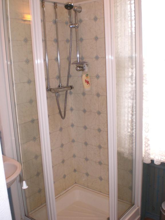Melville Lodge Gatwick Horley Camera foto