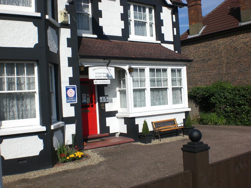 Melville Lodge Gatwick Horley Esterno foto